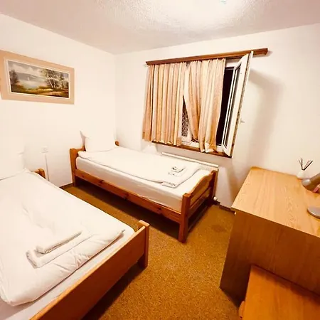 Διαμέρισμα With Balcony And Panoramic Views Of Alps