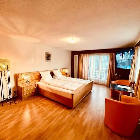 Διαμέρισμα With Balcony And Panoramic Views Of Alps *