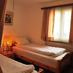 Апартаменты With Balcony And Panoramic Views Of Alps Клостерс