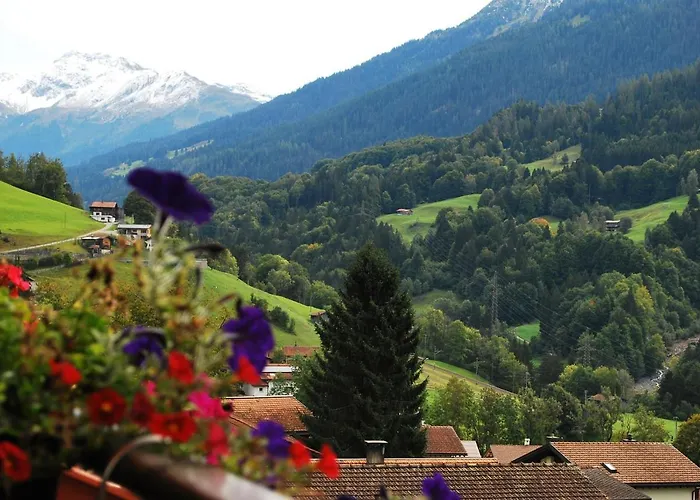 With Balcony And Panoramic Views Of Alps Appartement *